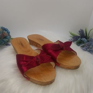 Betsey Johnson        Red Satin Real Wood Sandals